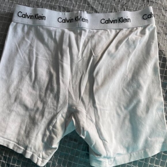 Calvin Klein boxer briefs size M - Picture 2 of 2